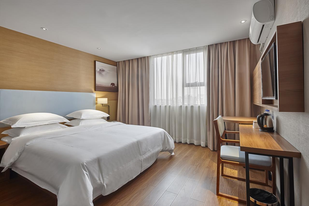 שנג'ן Jtour Inn At Songgang Metro Station מראה חיצוני תמונה