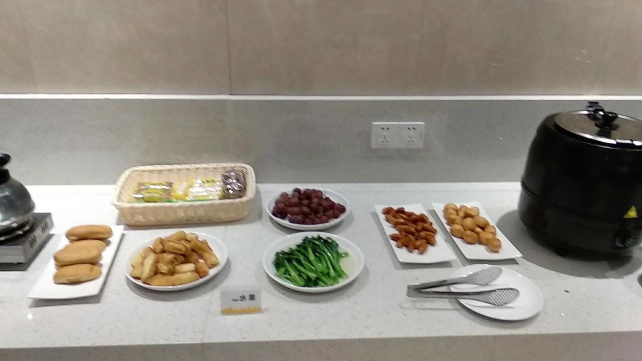 שנג'ן Jtour Inn At Songgang Metro Station מראה חיצוני תמונה