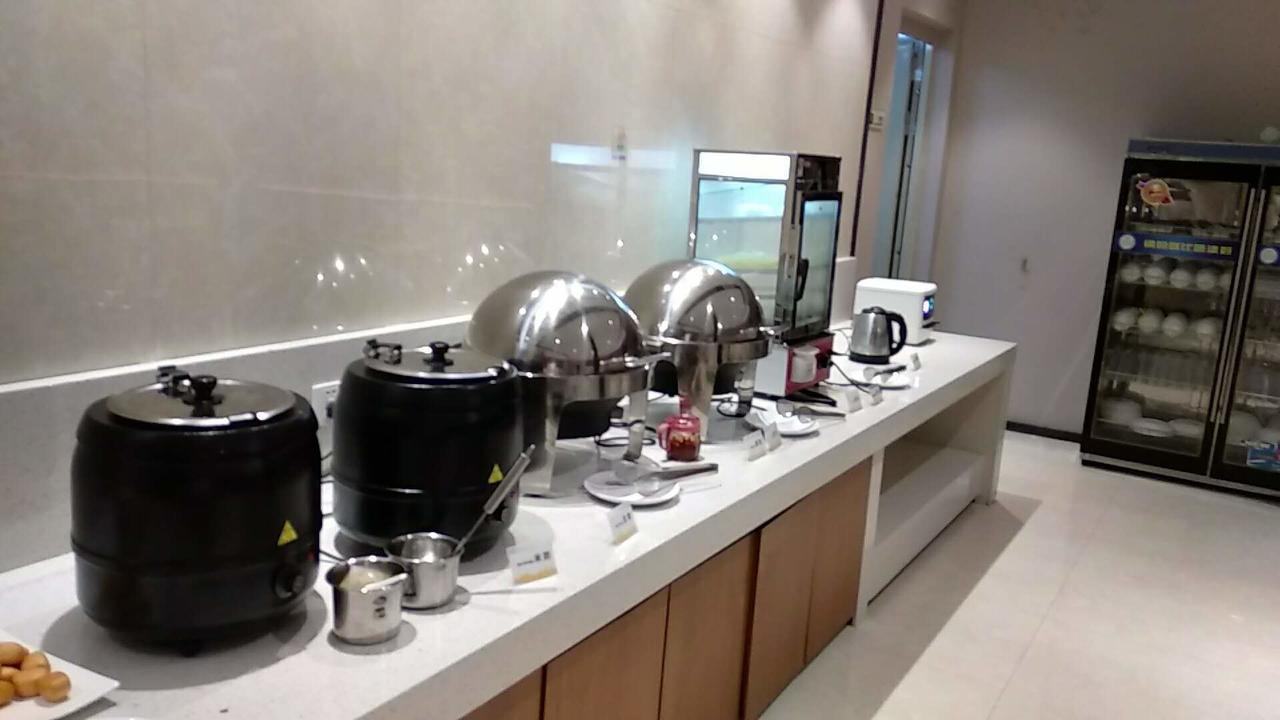 שנג'ן Jtour Inn At Songgang Metro Station מראה חיצוני תמונה